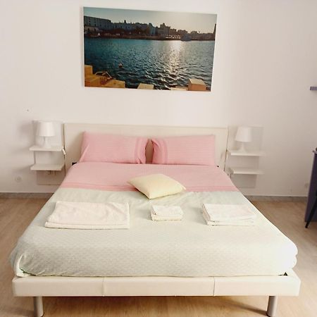 La Casa Del Gabbo Hotel Monopoli Kültér fotó