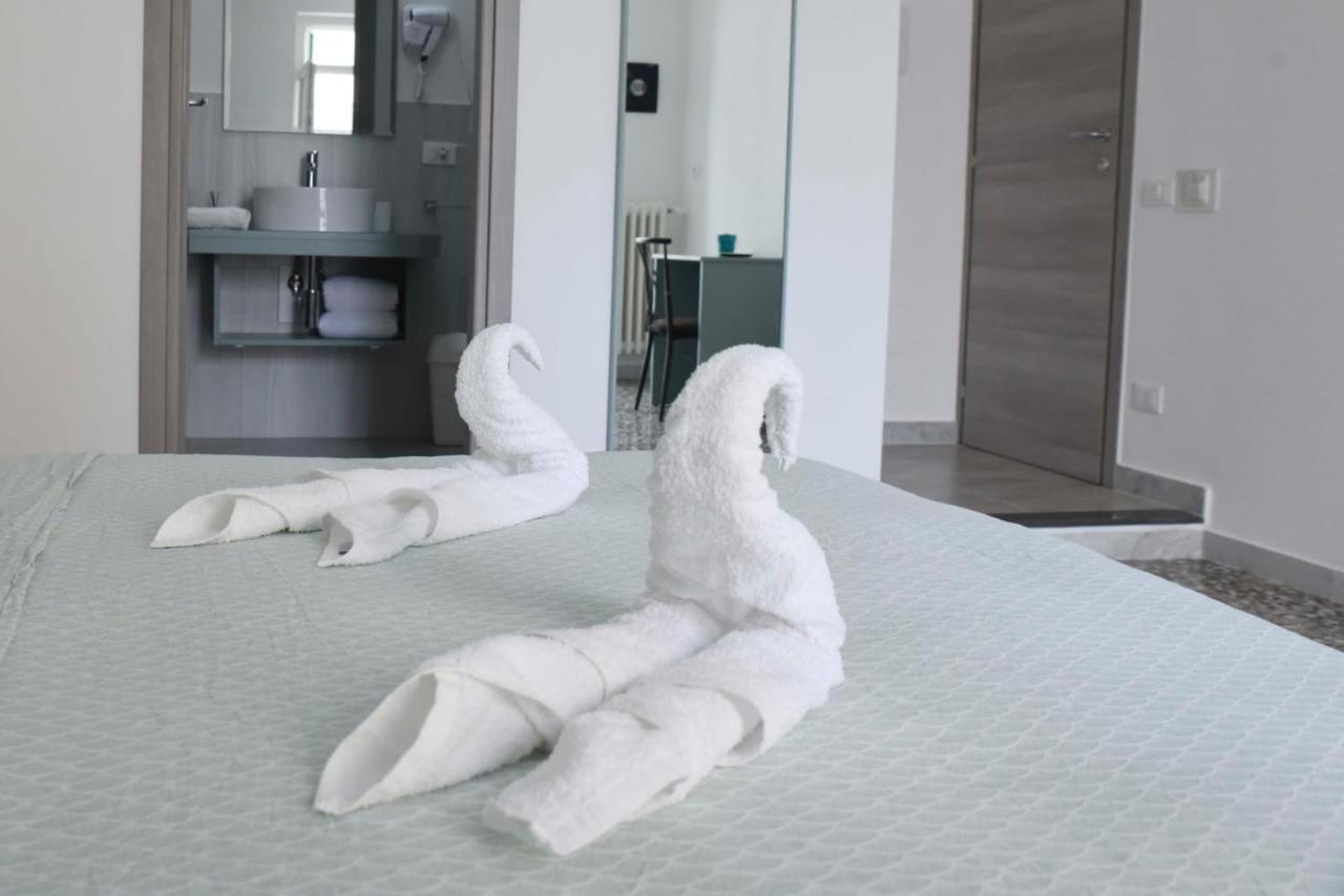 La Casa Del Gabbo Hotel Monopoli Kültér fotó