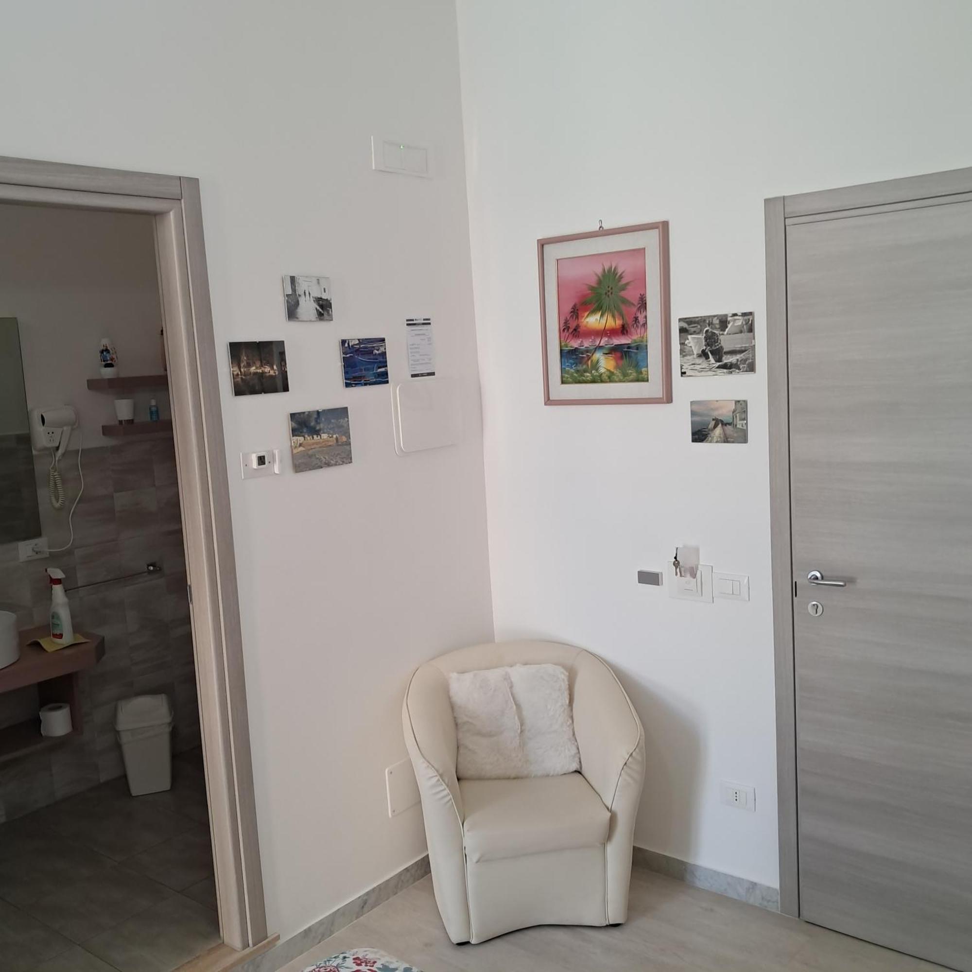 La Casa Del Gabbo Hotel Monopoli Kültér fotó